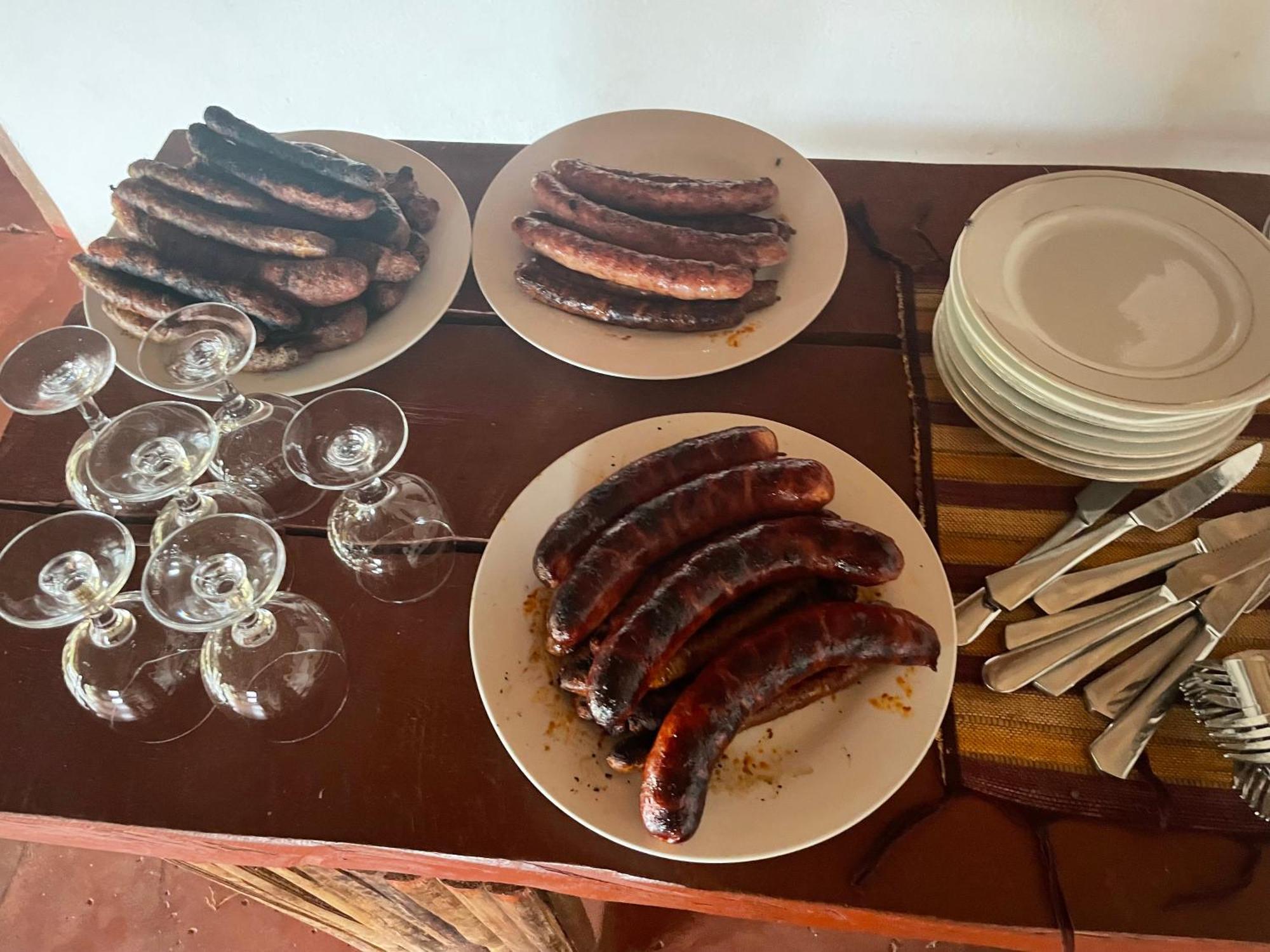 Bed and Breakfast Le Trou Normand Antsiranana Esterno foto